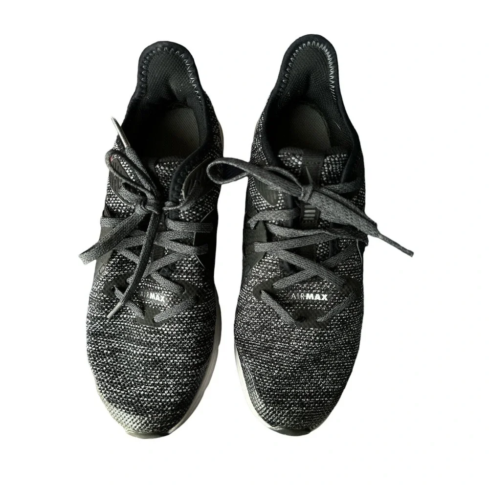 Nike Youth‎ Air Max Sequent 3 Size 5.5Y Black/Grey